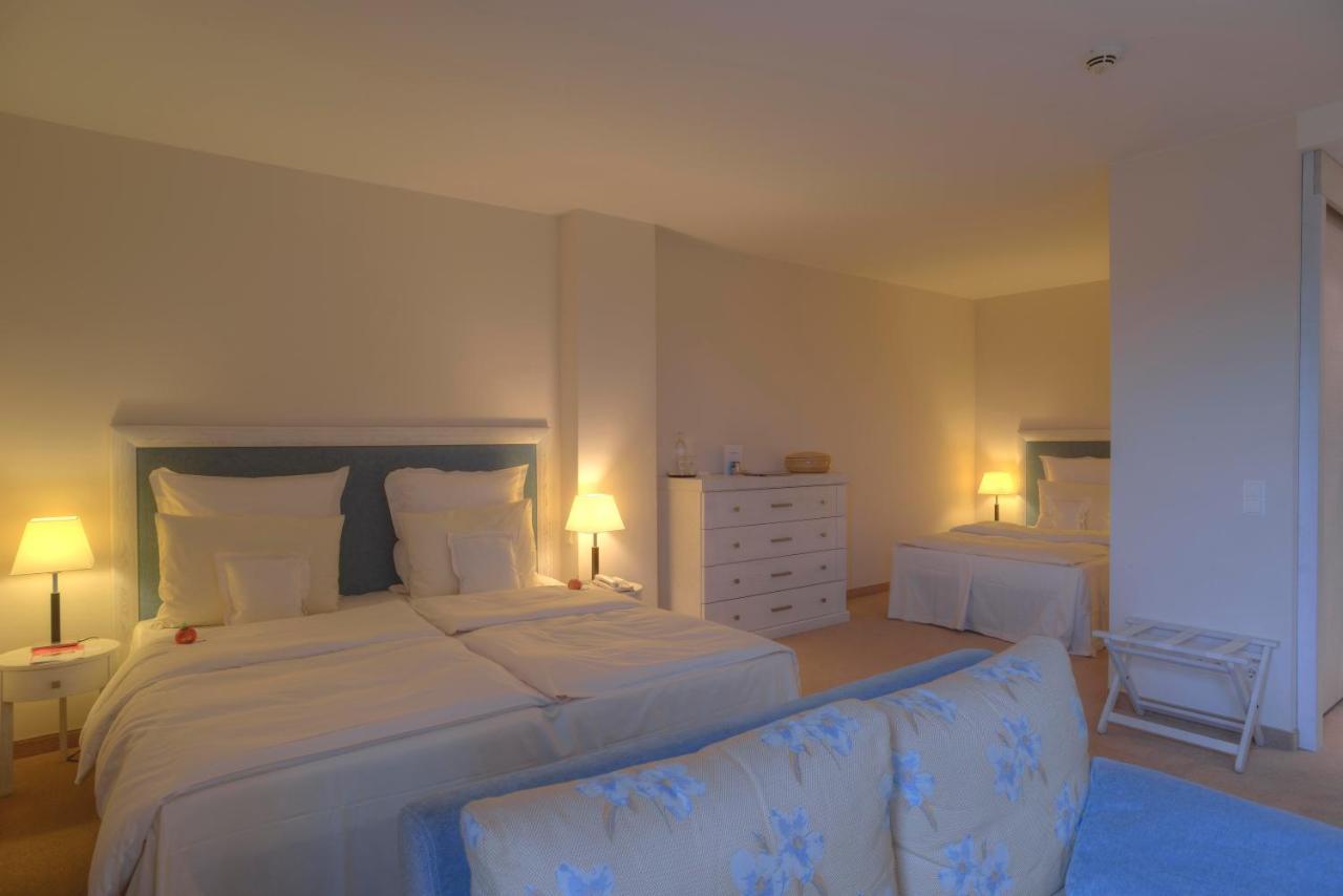 Strandhotel Duenenmeer - Adults Only 奥茨塞巴德·迪尔哈根 外观 照片