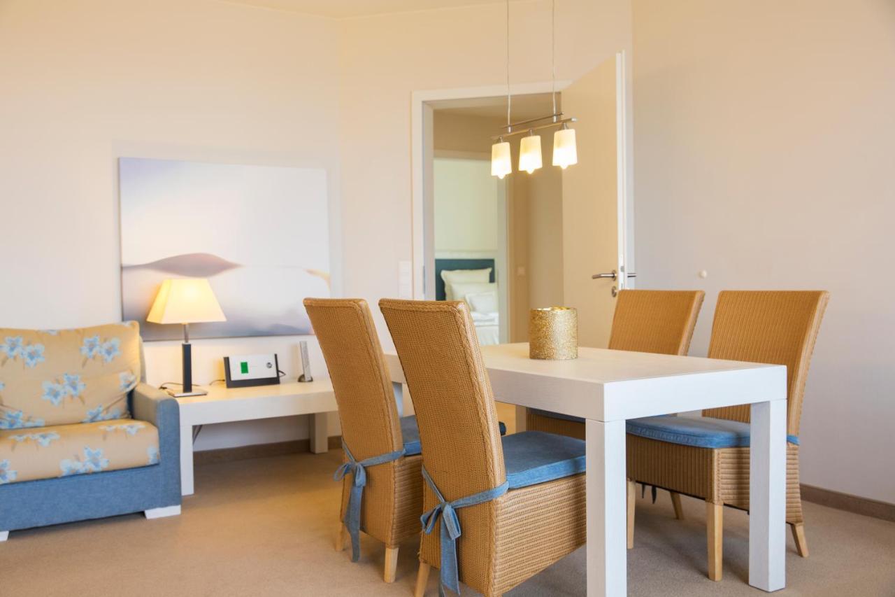 Strandhotel Duenenmeer - Adults Only 奥茨塞巴德·迪尔哈根 外观 照片