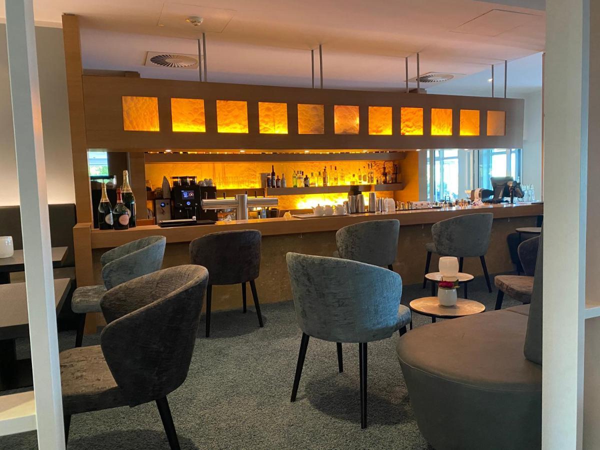 Strandhotel Duenenmeer - Adults Only 奥茨塞巴德·迪尔哈根 外观 照片