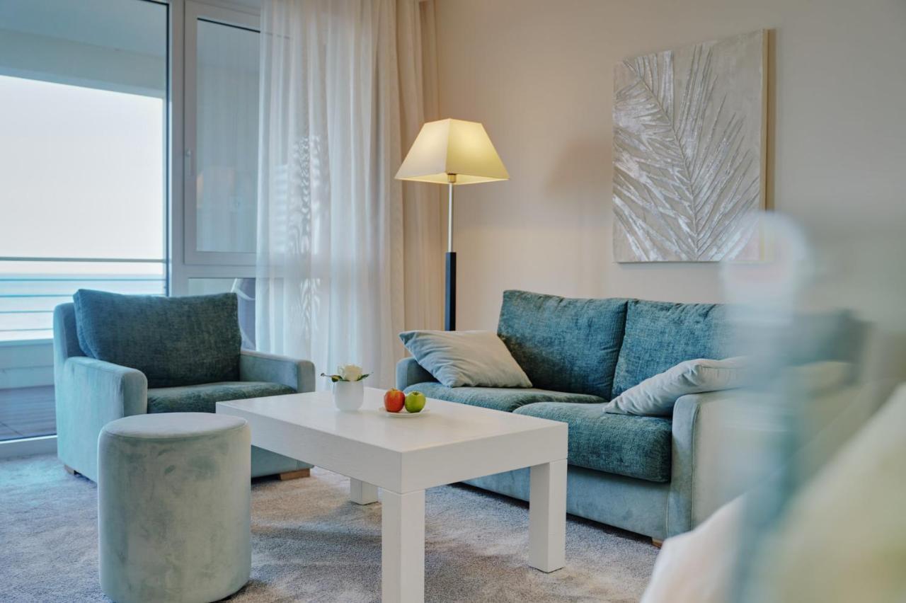 Strandhotel Duenenmeer - Adults Only 奥茨塞巴德·迪尔哈根 外观 照片