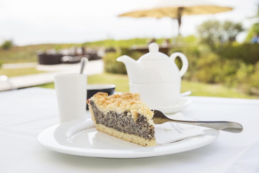 Strandhotel Duenenmeer - Adults Only 奥茨塞巴德·迪尔哈根 外观 照片