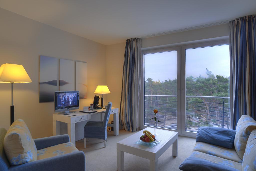 Strandhotel Duenenmeer - Adults Only 奥茨塞巴德·迪尔哈根 客房 照片