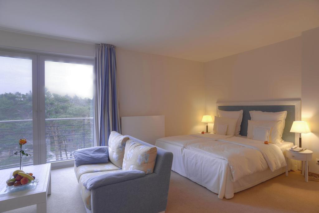 Strandhotel Duenenmeer - Adults Only 奥茨塞巴德·迪尔哈根 客房 照片