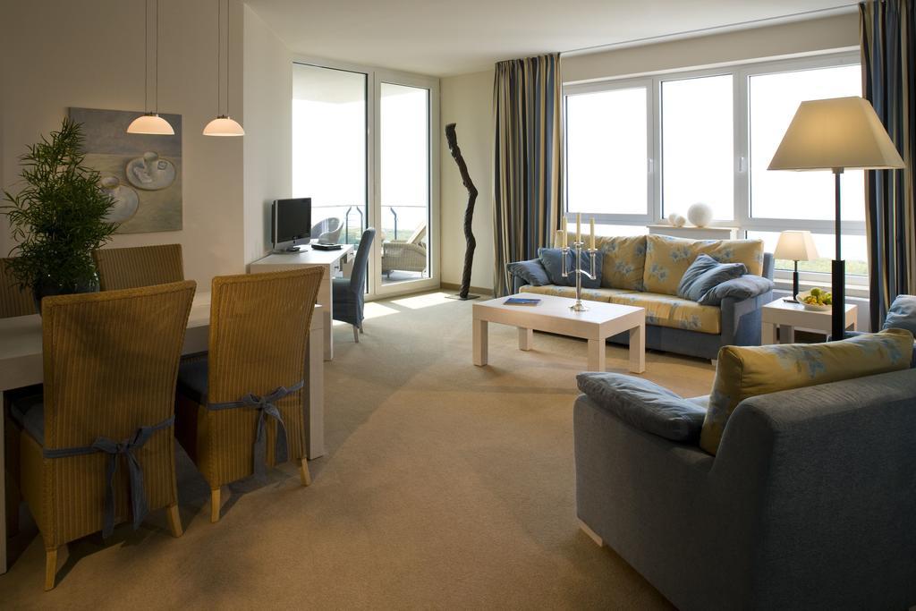 Strandhotel Duenenmeer - Adults Only 奥茨塞巴德·迪尔哈根 客房 照片