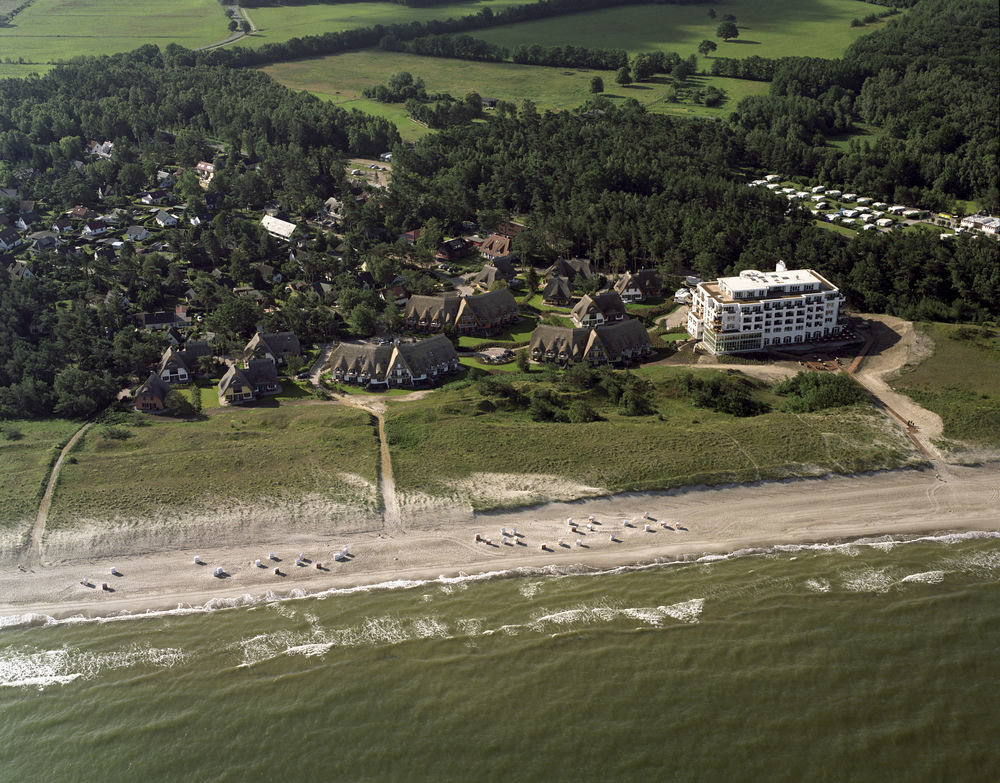 Strandhotel Duenenmeer - Adults Only 奥茨塞巴德·迪尔哈根 外观 照片